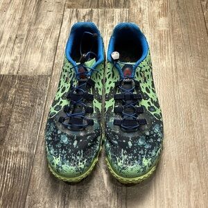 Women’s Reebok Lime Green and Navy Athletic Shoes Size 8.5